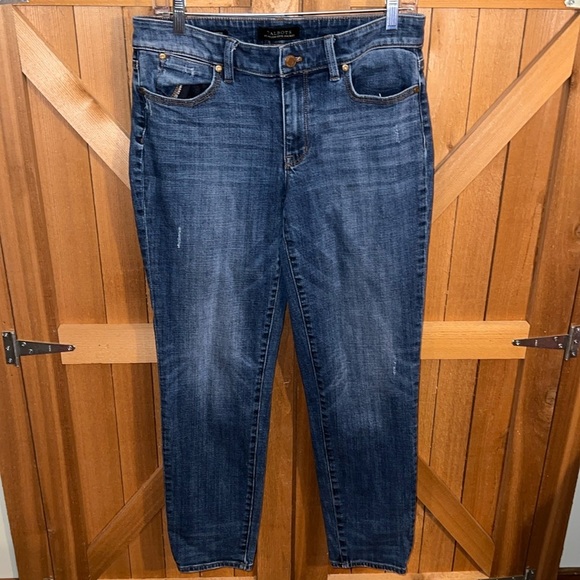 Talbots Denim - Talbots Flawless Five Pocket Jeans 6 Boyfriend